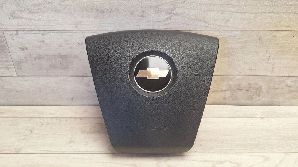 Steering wheel airbag