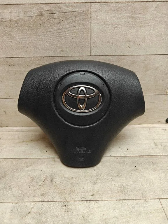 Poduszka powietrzna kierownicy – Toyota Corolla Verso E121 (2001-2004)