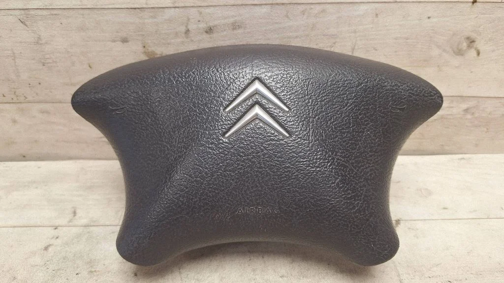 Steering wheel airbag 14958410YR