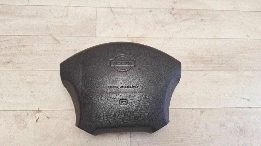 Steering wheel airbag 161543