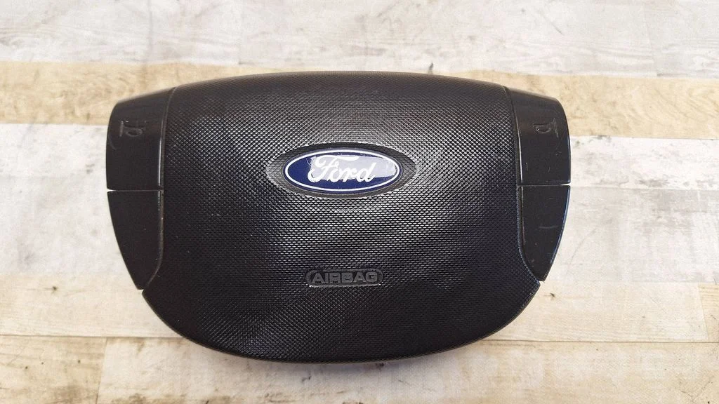 Steering wheel airbag – Ford Galaxy (2000-2006)