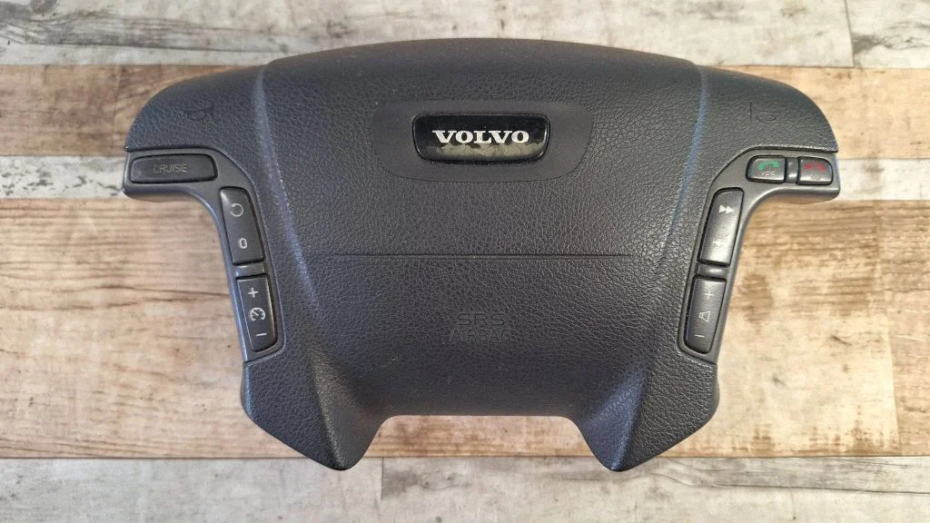 Steering wheel airbag – Volvo V70 (2000-2004)