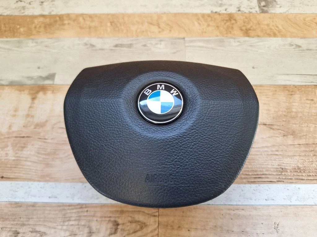Steering wheel airbag – BMW 7 Series F01 F02 F03 F04 (2008-2016)