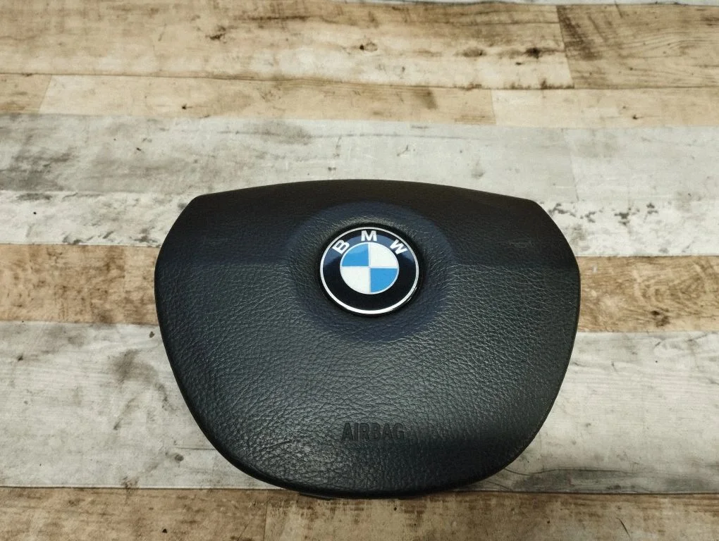 Steering wheel airbag – BMW 7 Series F01 F02 F03 F04 (2008-2016)