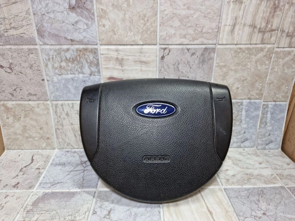 Steering wheel airbag – Ford Mondeo Mk III (2000-2007)