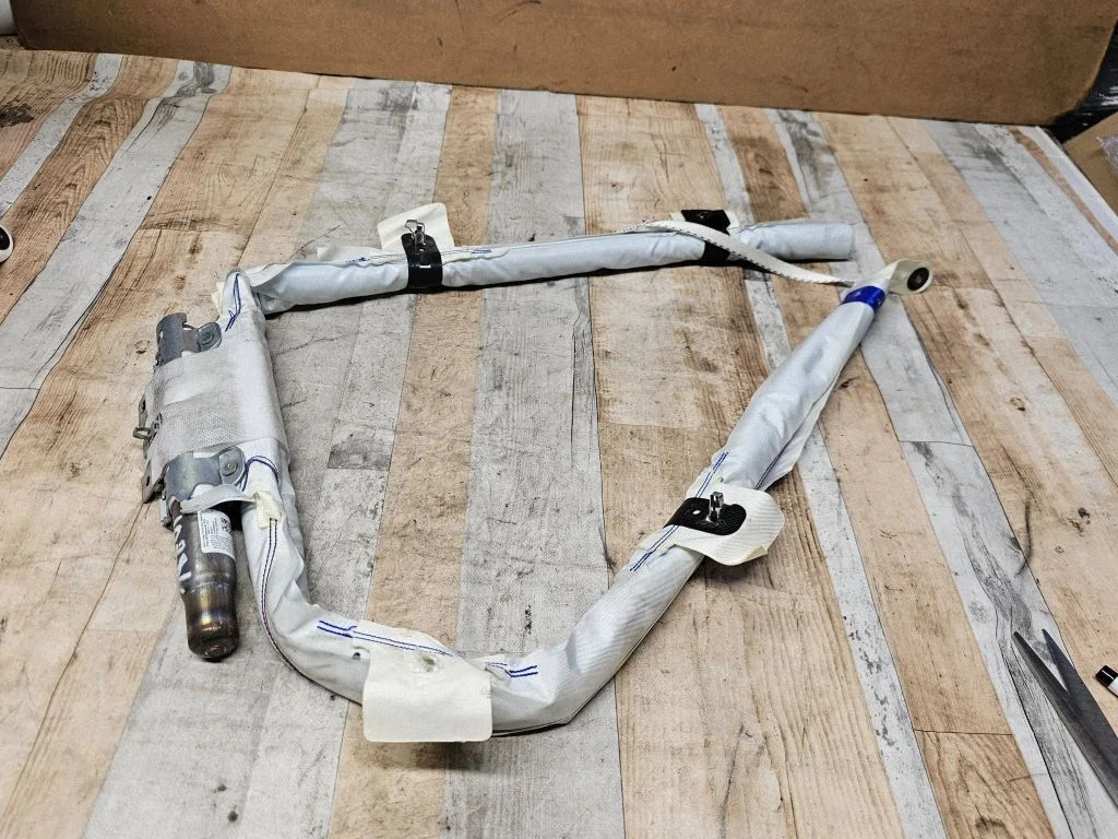 Roof airbag AB3926042D95AC