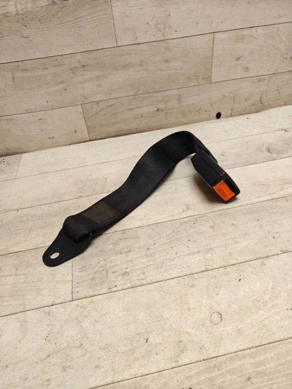 Rear seatbelt buckle 888237C310