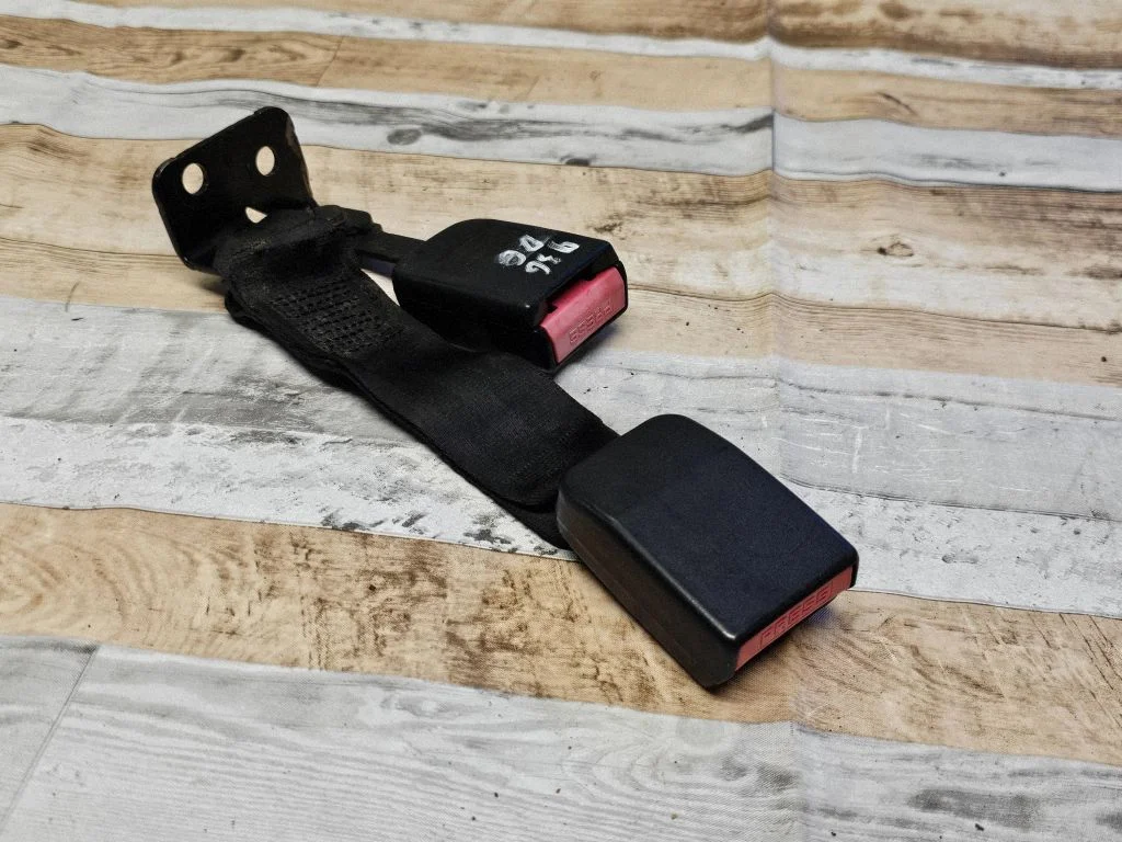 Tagumise turvavöö pannal 2125008F