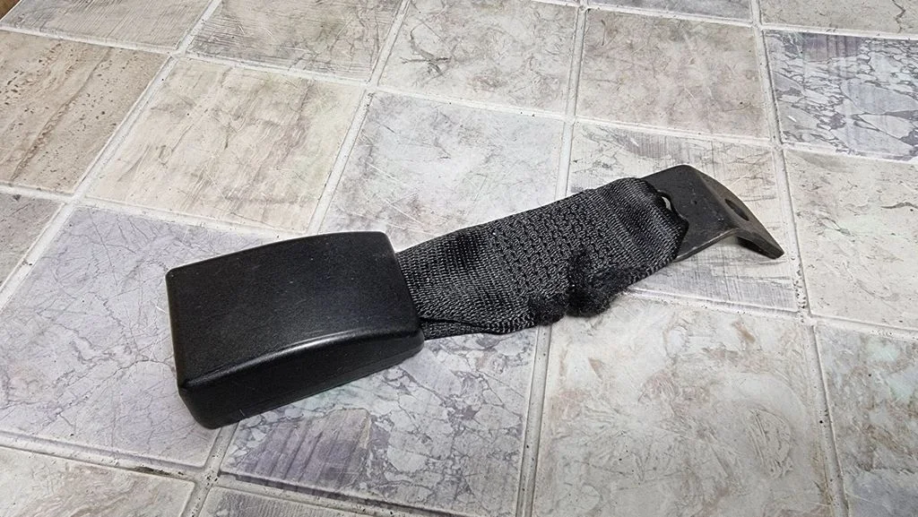 Rear seatbelt buckle – BMW X1 E84 (2009-2015)