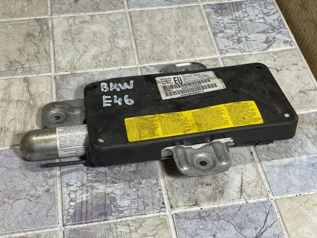 Front door airbag – BMW 3 Series E46 (1998-2005)