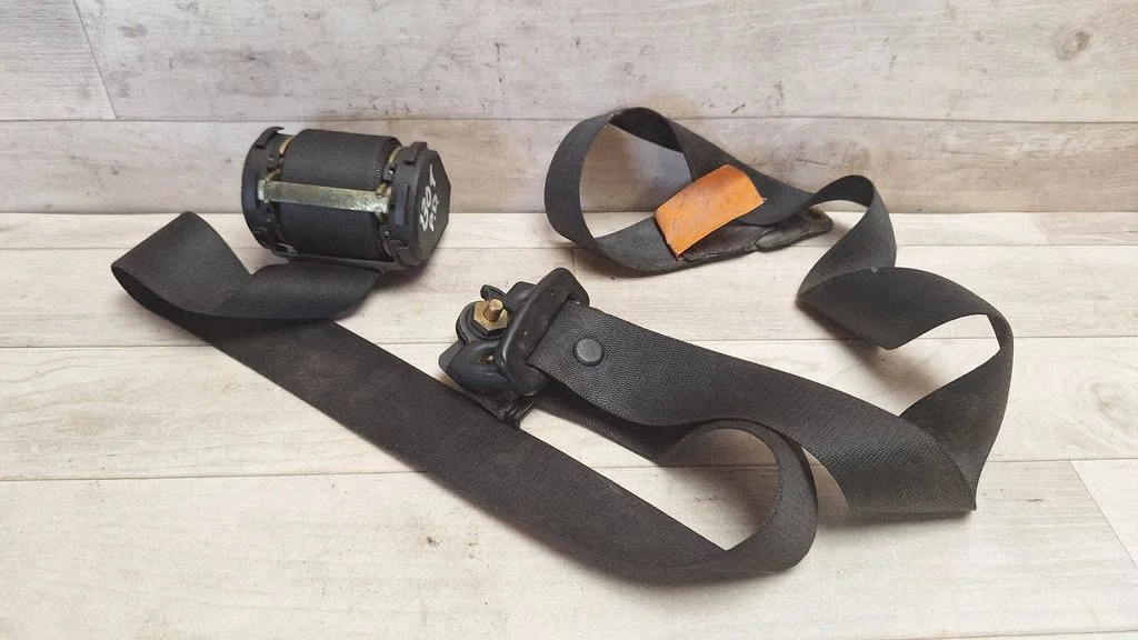 Front seatbelt – Mercedes-Benz Vito Viano W638 (1996-2003)