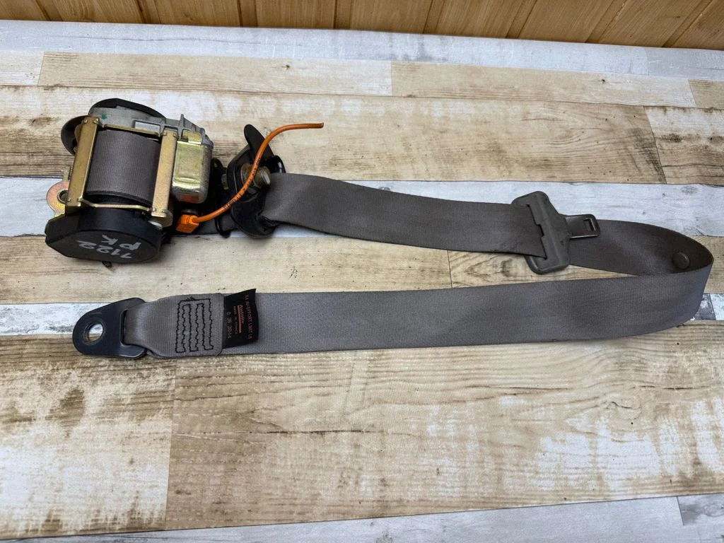 Front seatbelt 0363044