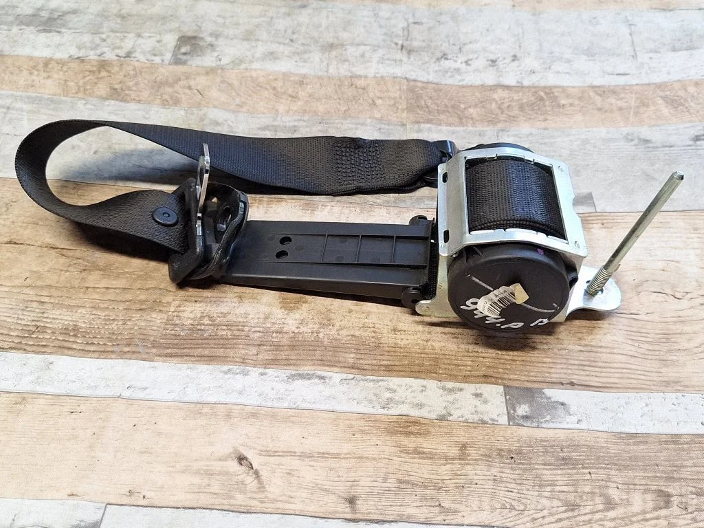 Front seatbelt – Opel Meriva A (2003-2010)