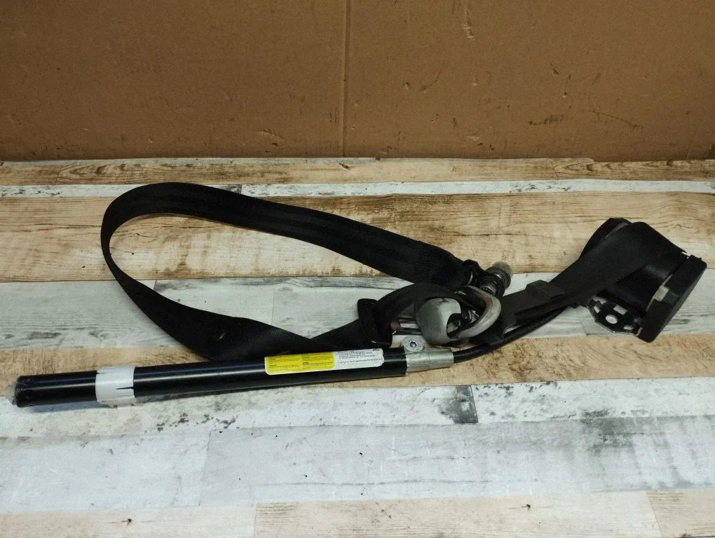 Front seatbelt – Seat Alhambra (Mk1) (1996-2010)
