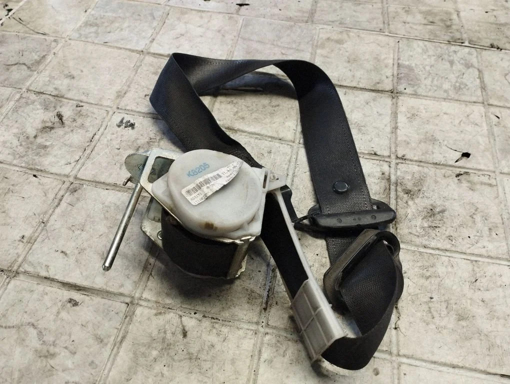 Front seatbelt – Opel Zafira A (1999-2005)