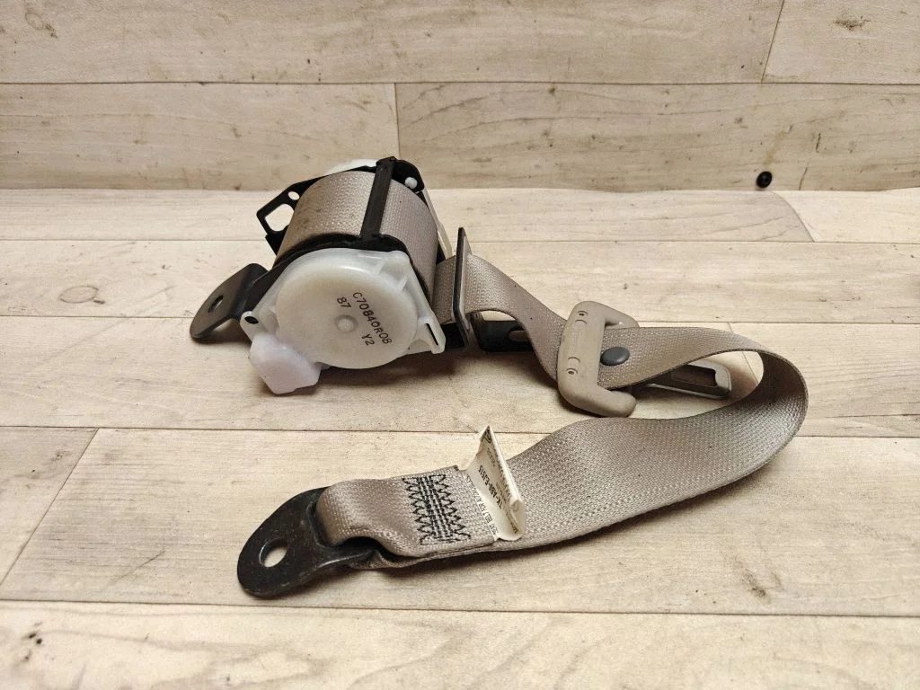 Rear seatbelt – Honda Accord (2008-2016)