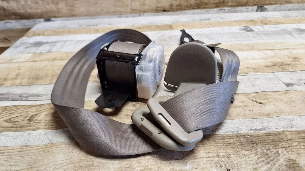 Rear seatbelt 0434018