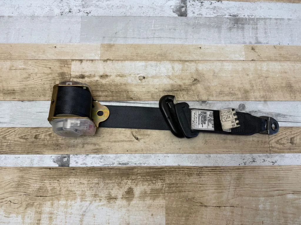Rear seatbelt – Toyota Yaris Verso (1999-2005)