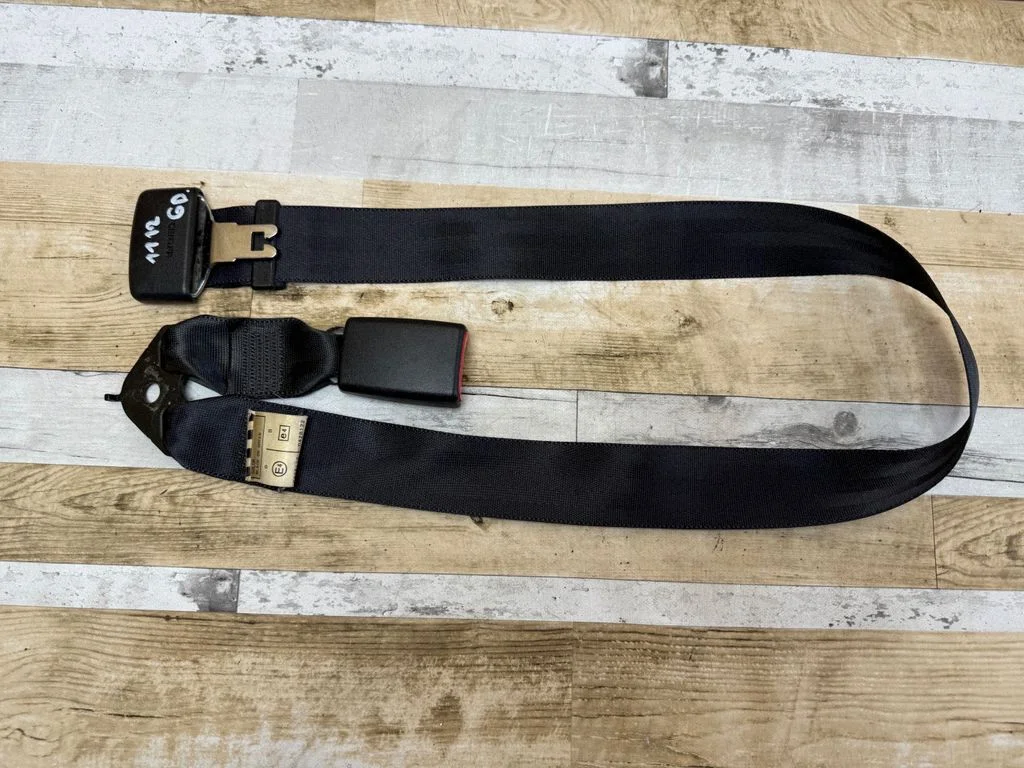 Rear seatbelt – Toyota Yaris Verso (1999-2005)