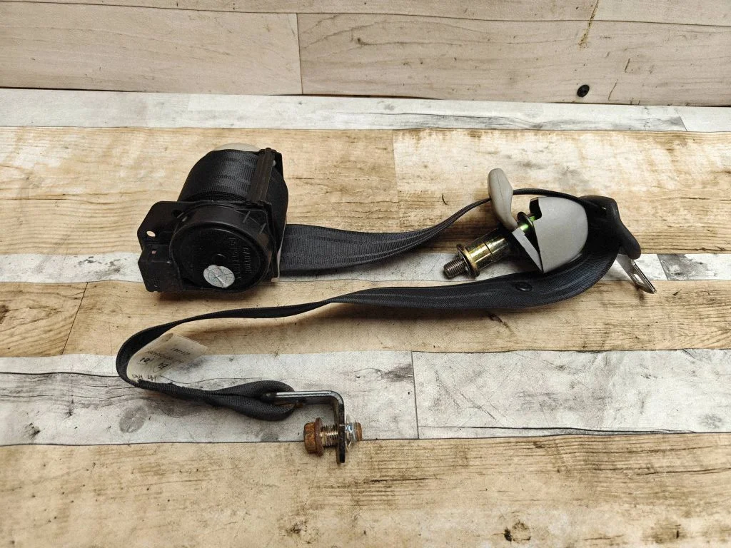 Rear seatbelt 0434089