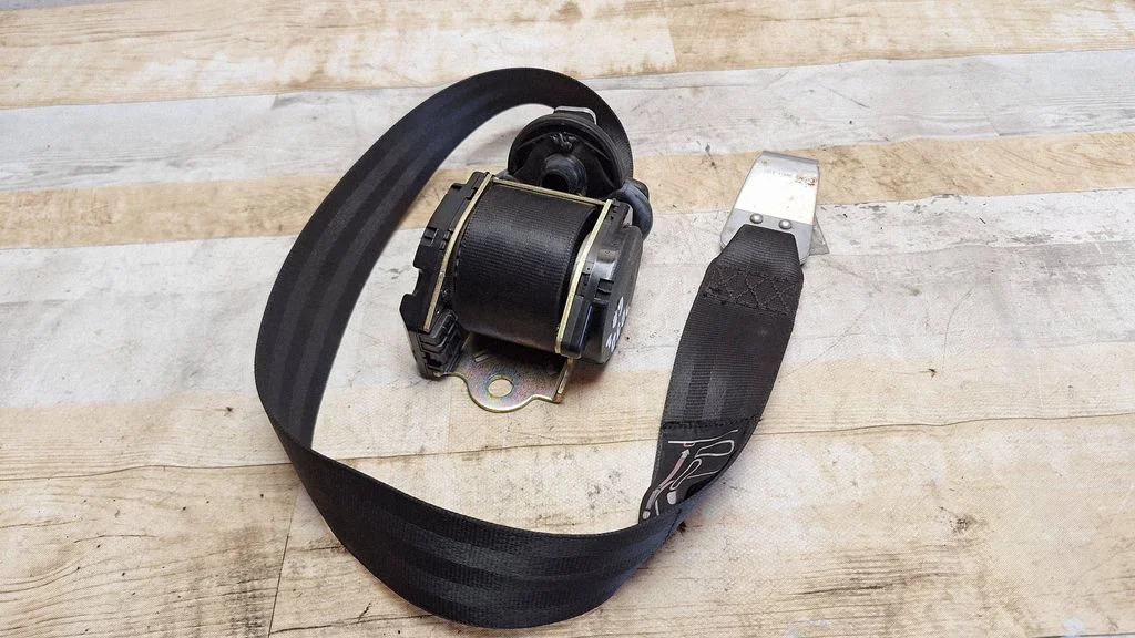 Rear seatbelt – Seat Alhambra (Mk1) (1996-2010)