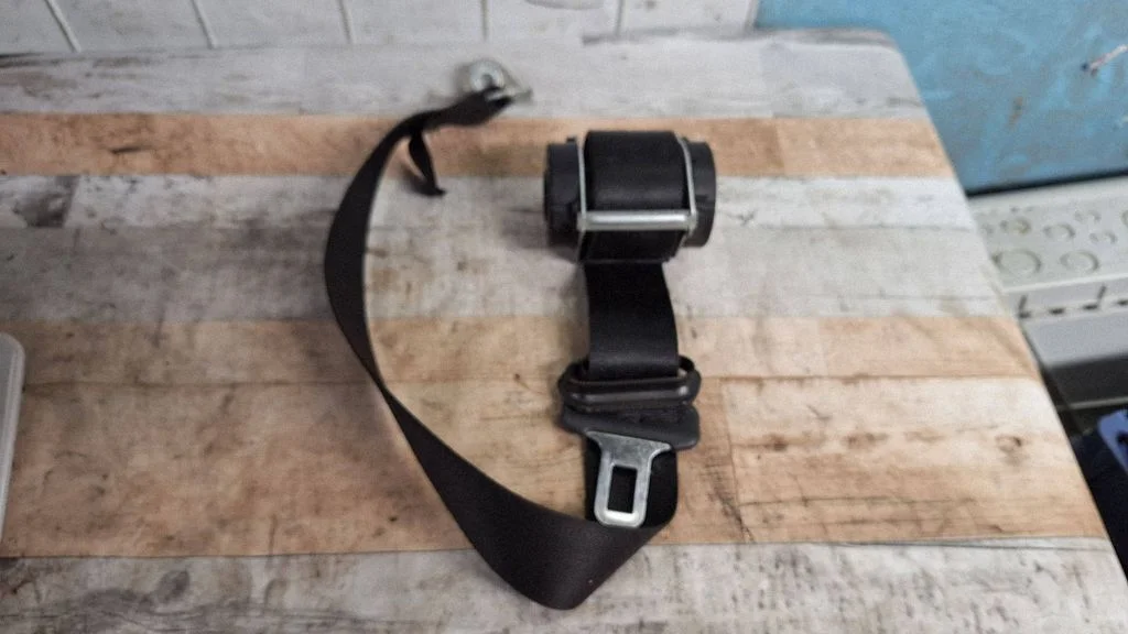 Rear seatbelt 602592400B