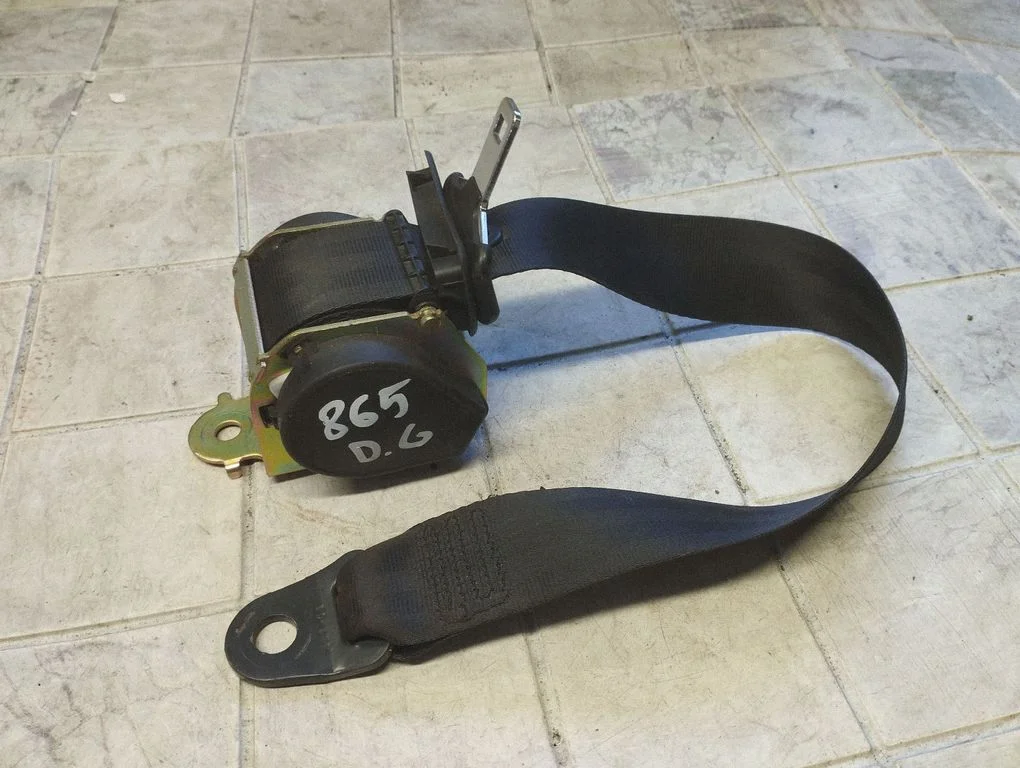 Rear seatbelt 96440739XX