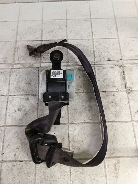 Pas bezpieczeństwa tylny 898104A150