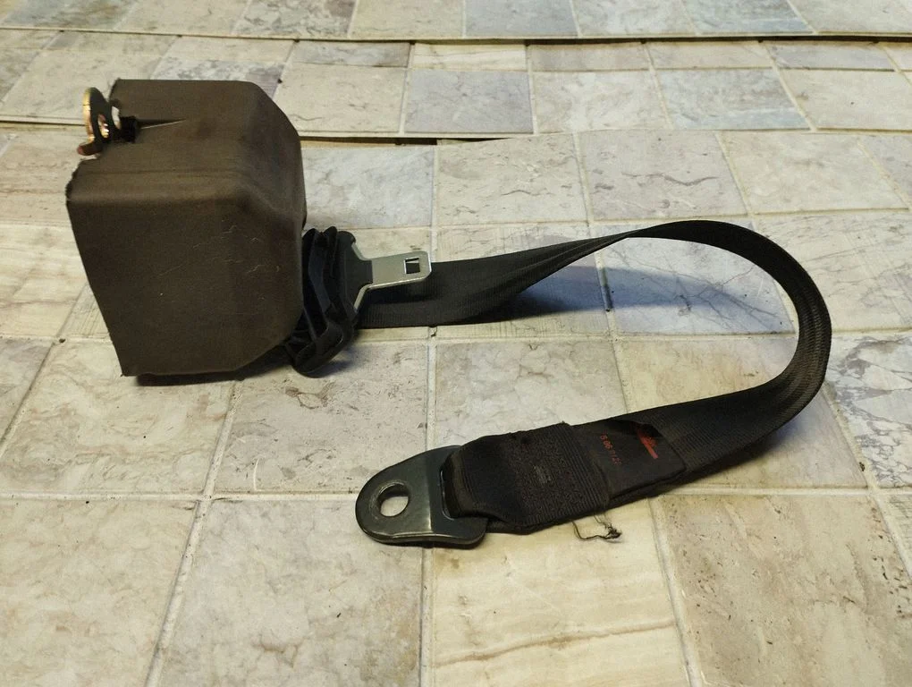 Tagumine turvavöö 96440739XX