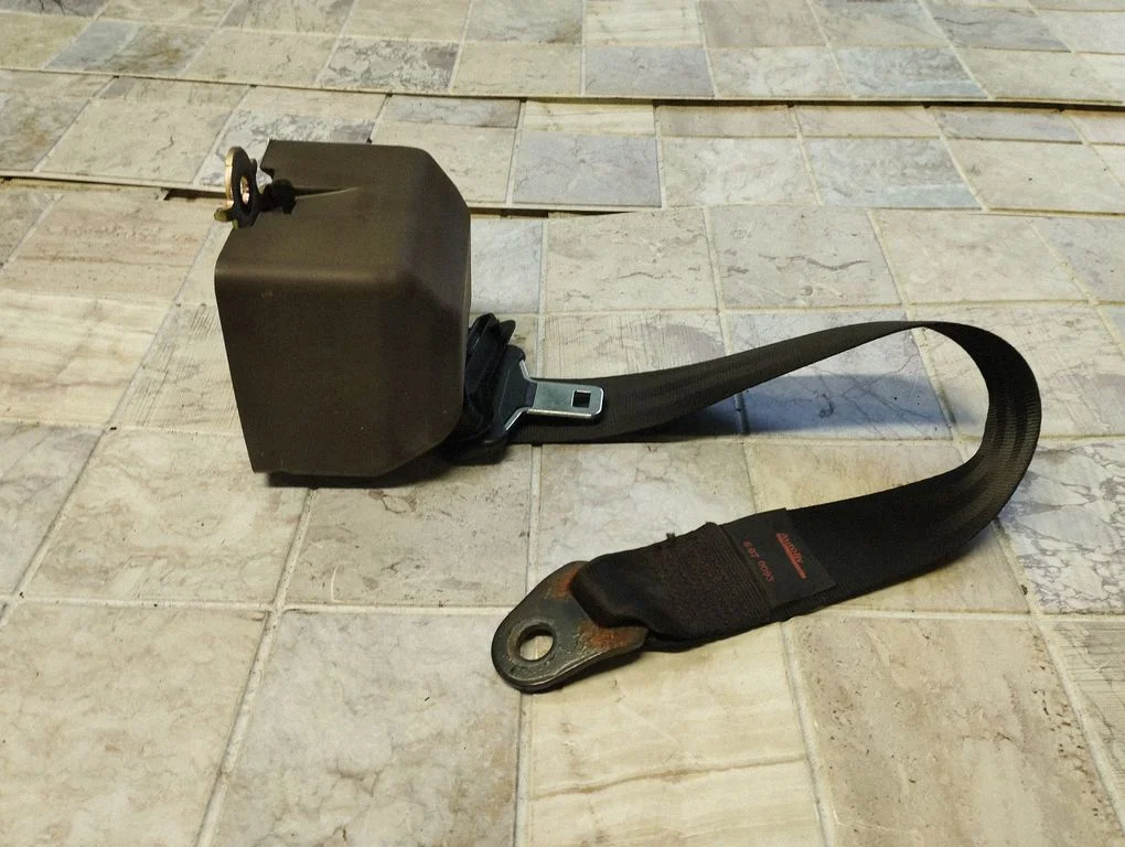 Tagumine turvavöö 96440739XX