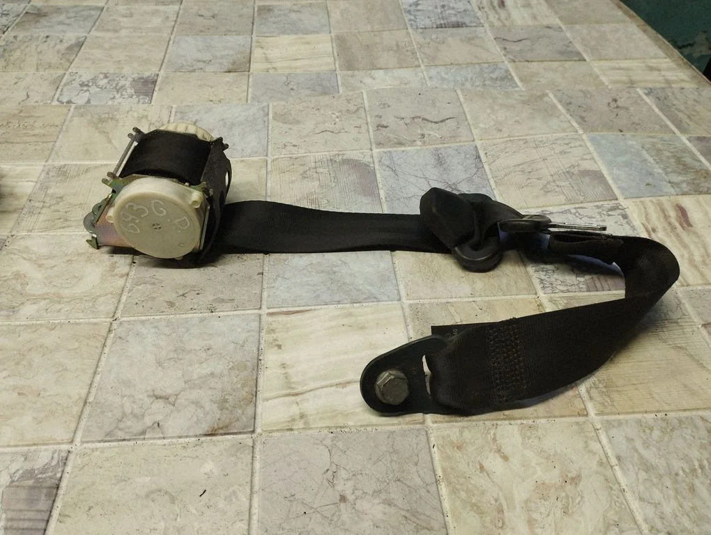 Tagumine turvavöö 9682053580