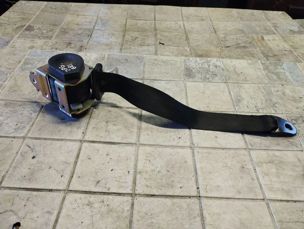 Aizmugurējā drošības josta 5020648