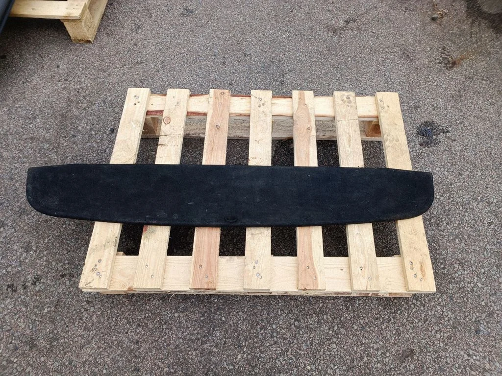 Trunk/boot floor carpet liner 584100F010