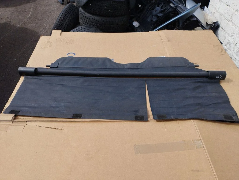 Parcel shelf load cover