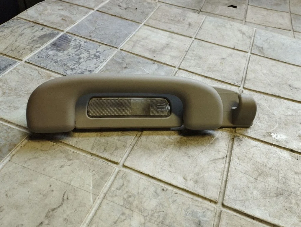 Rear interior roof grab handle – Mercedes-Benz R-Class W251 (2005-2013)