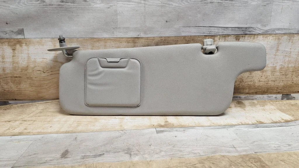 Päikesesirm – Toyota Yaris Verso (1999-2005)
