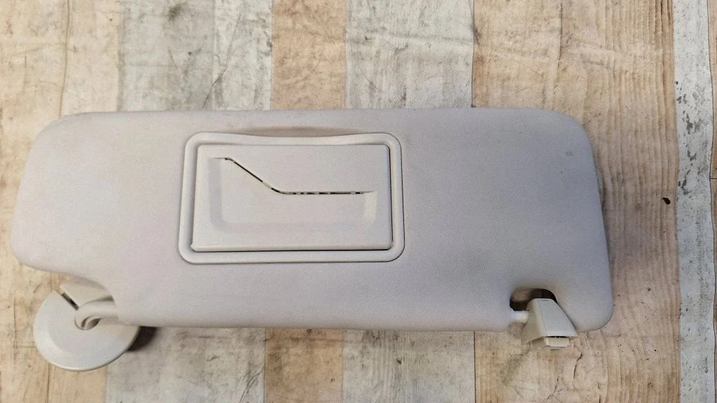 Sun visor 84126666
