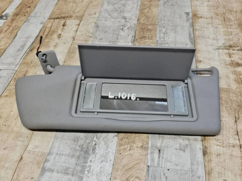 Sun visor 45152358