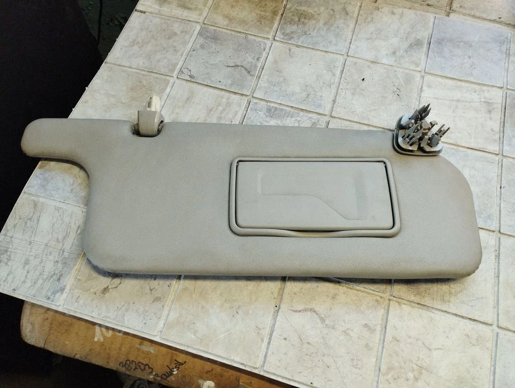 Päikesesirm – Toyota Corolla Verso E121 (2001-2004)