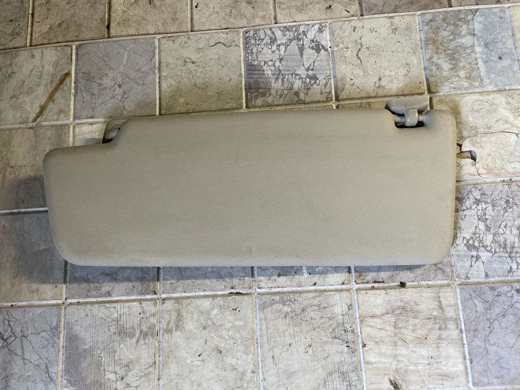 Sun visor – Volkswagen Touran I (2003-2010)