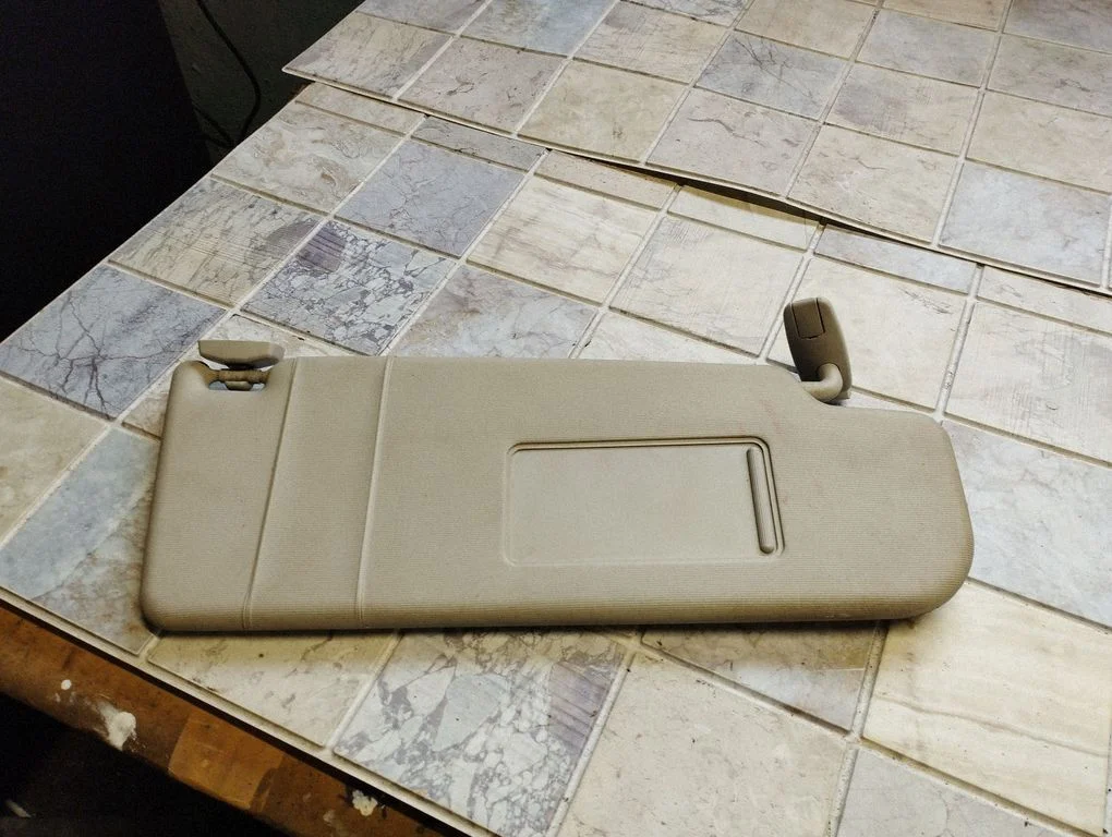 Sun visor 1Z0857552H