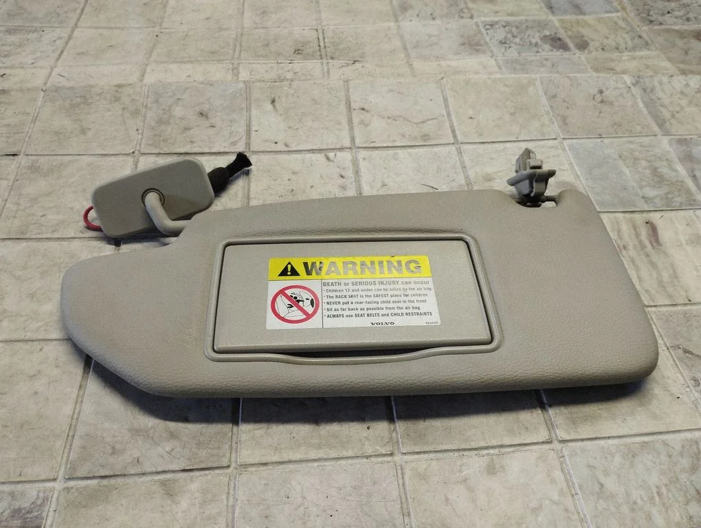 Sun visor – Volvo S60 (2001-2004)