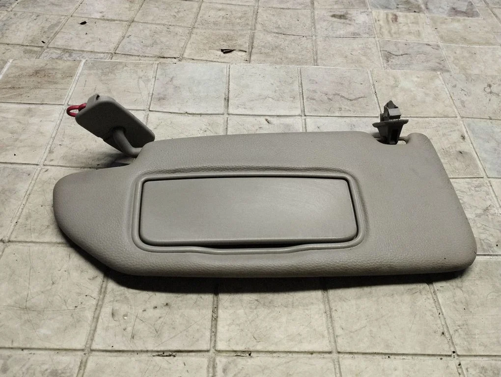 Sun visor – Volvo V70 (2000-2004)