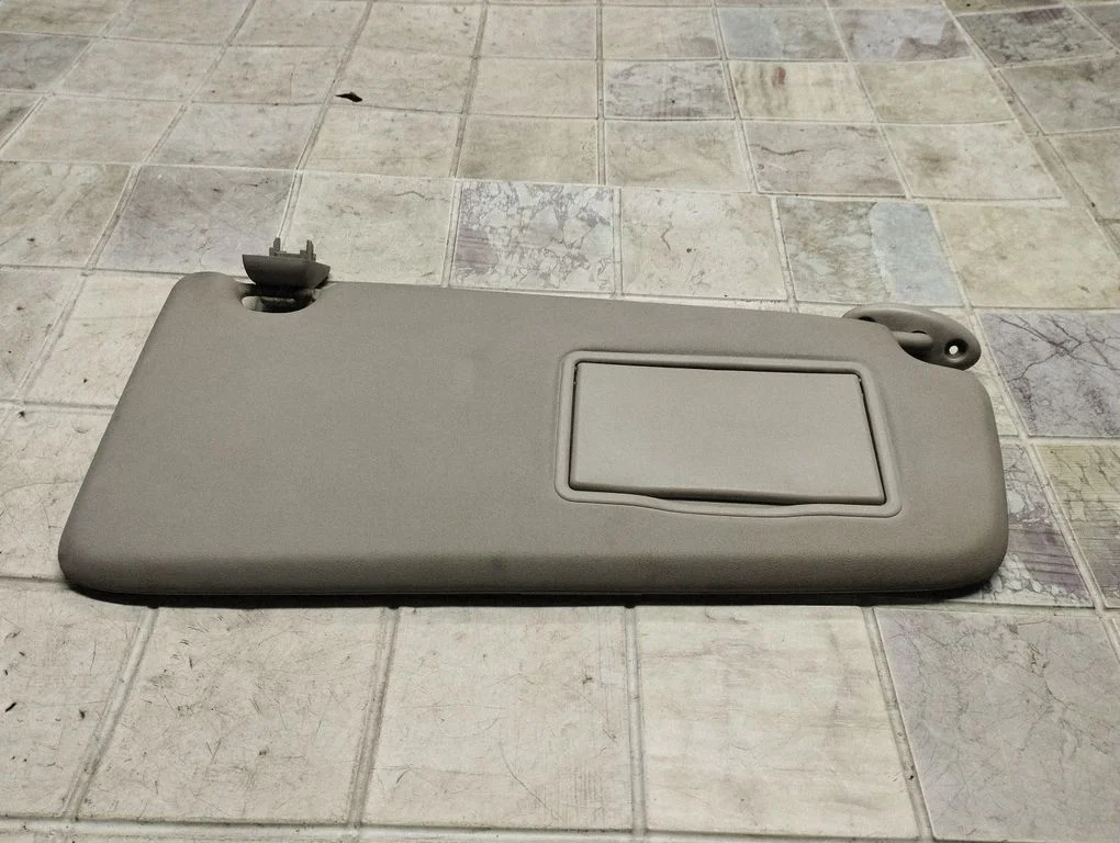 Sun visor 3M51R04100XXW