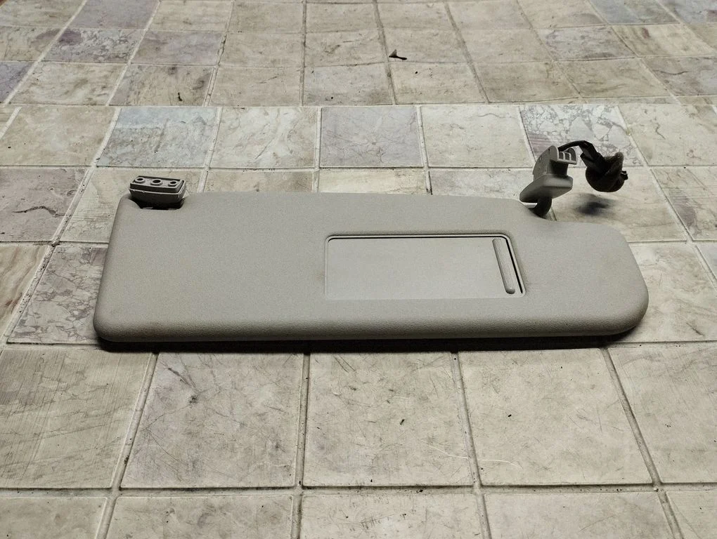 Sun visor 5P0857552A