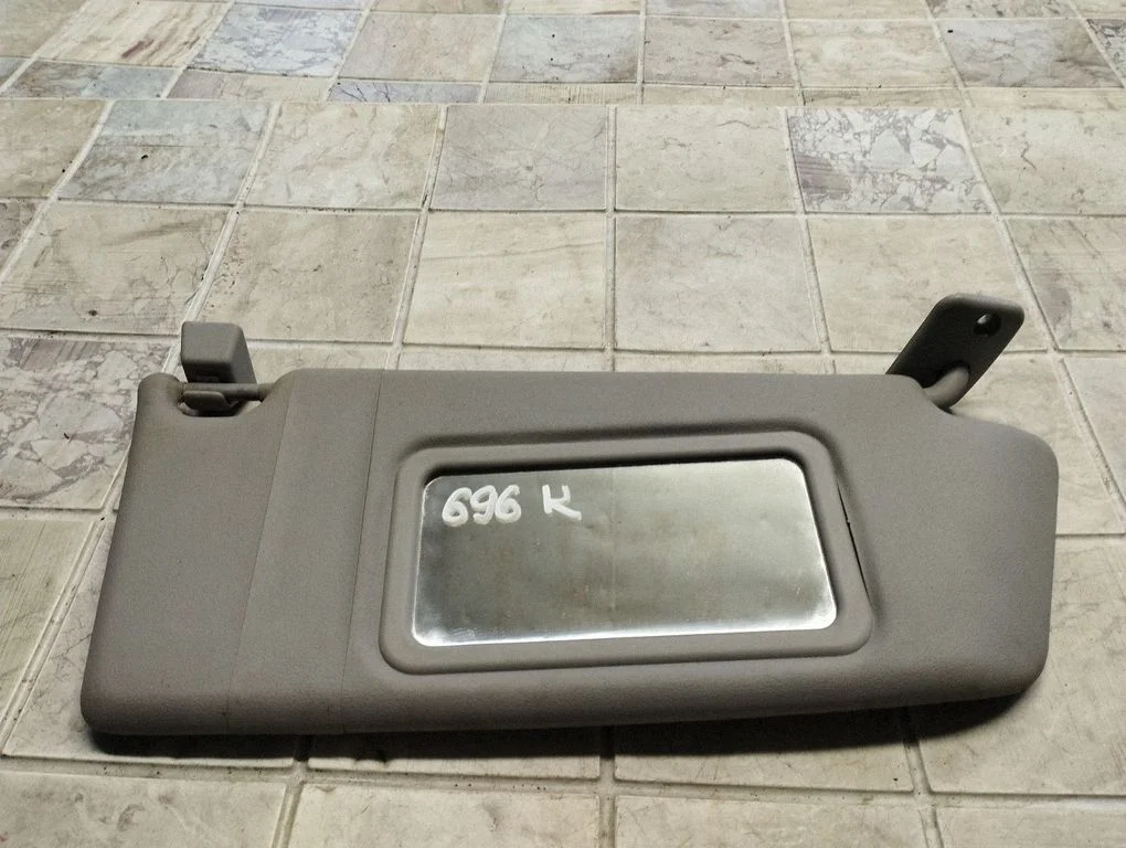 Päikesesirm – Opel Astra H (2004-2012)
