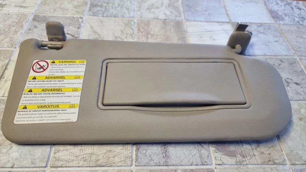 Sun visor – Mazda 6 (2002-2008)