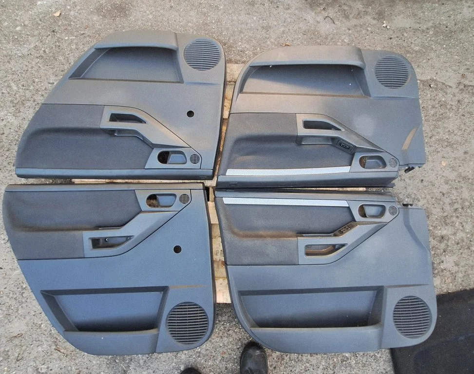 Uste siseviimistluse komplekt – Opel Meriva A (2003-2010)
