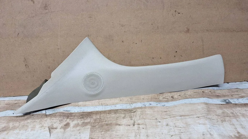 (A) pillar trim – front left