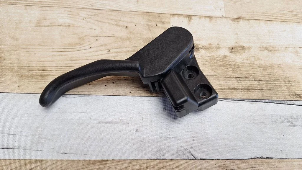 Engine bonnet (hood) release handle 3B1823533